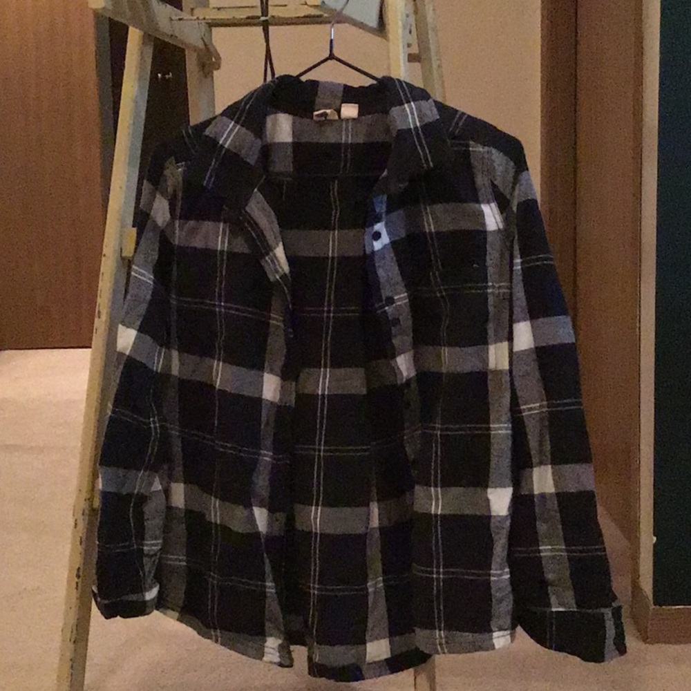 Black and white plaid Roxy button up top